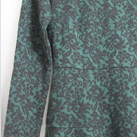 Loft Dress - Picture 2 of 5